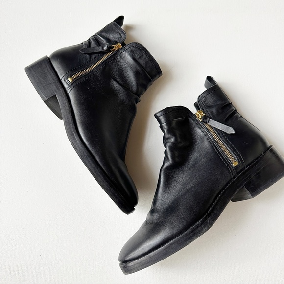 Cole Haan Women's Harrington Grand Slouch Bootie Ankle Boot 9 - Picture 5 of 9